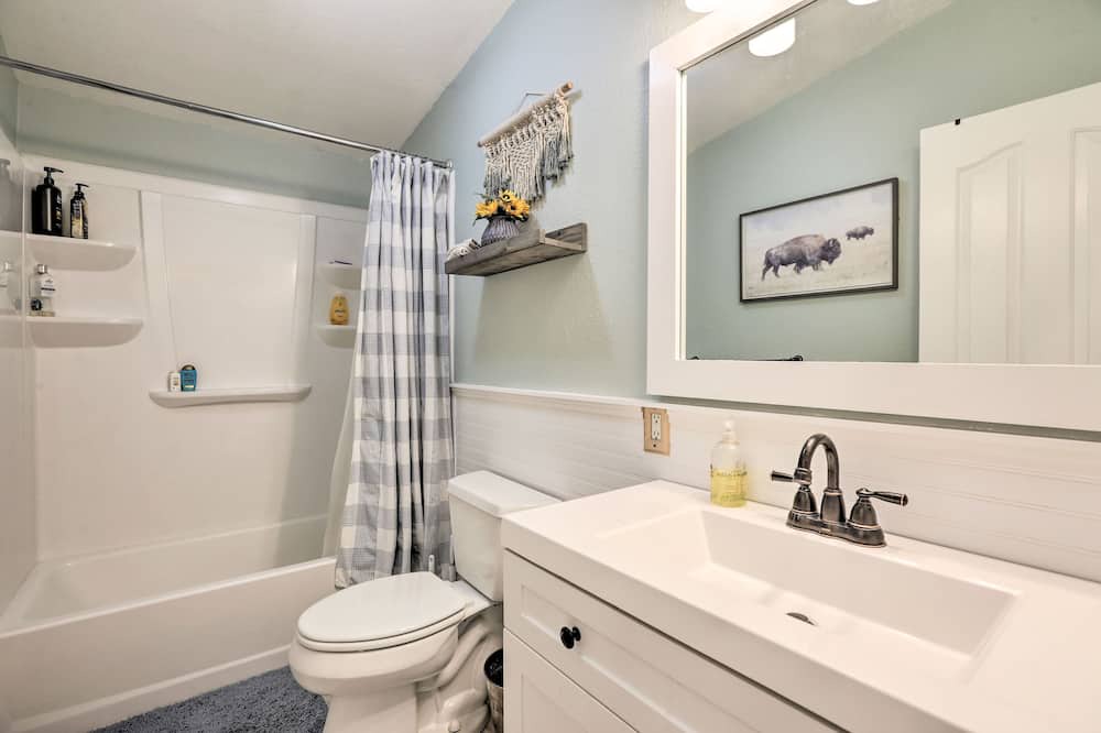 Photo of Bathroom in Saint Mary's
