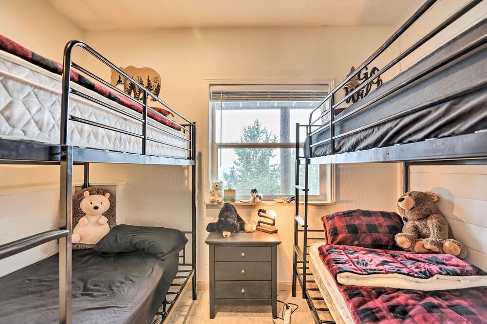 Photo of Bedroom in Saint Mary's