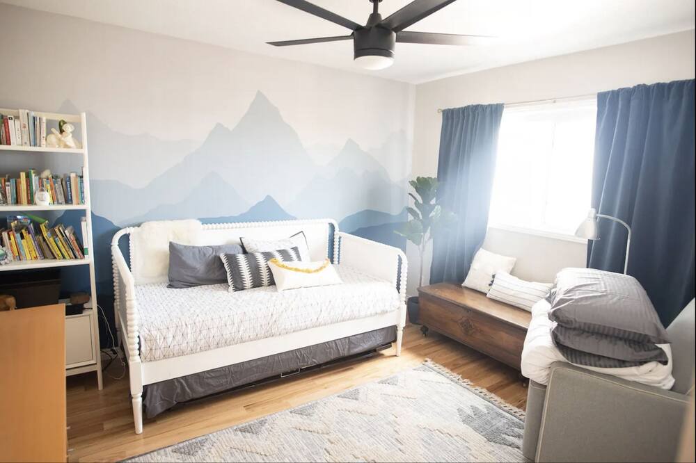 Photo of Bedroom in Golden