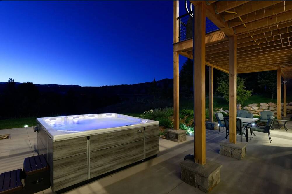 Photo of Others in Aspen Glen