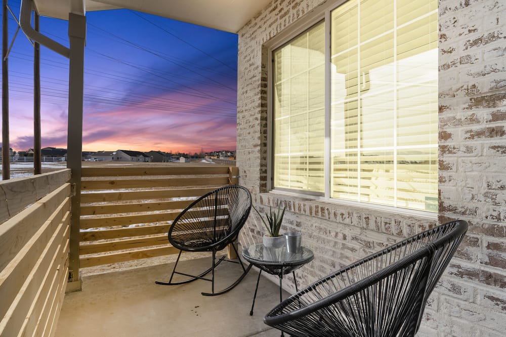 Photo of Outdoor in Falcon Hills