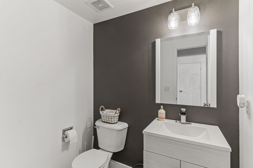 Photo of Bathroom in Falcon Hills