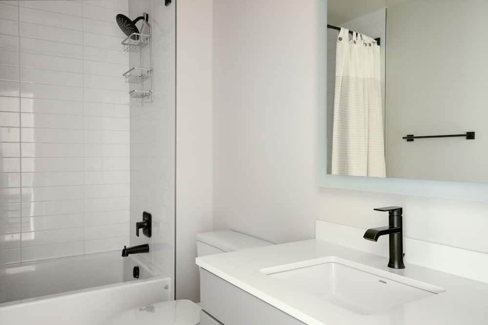 Photo of Bathroom in Golden Triangle