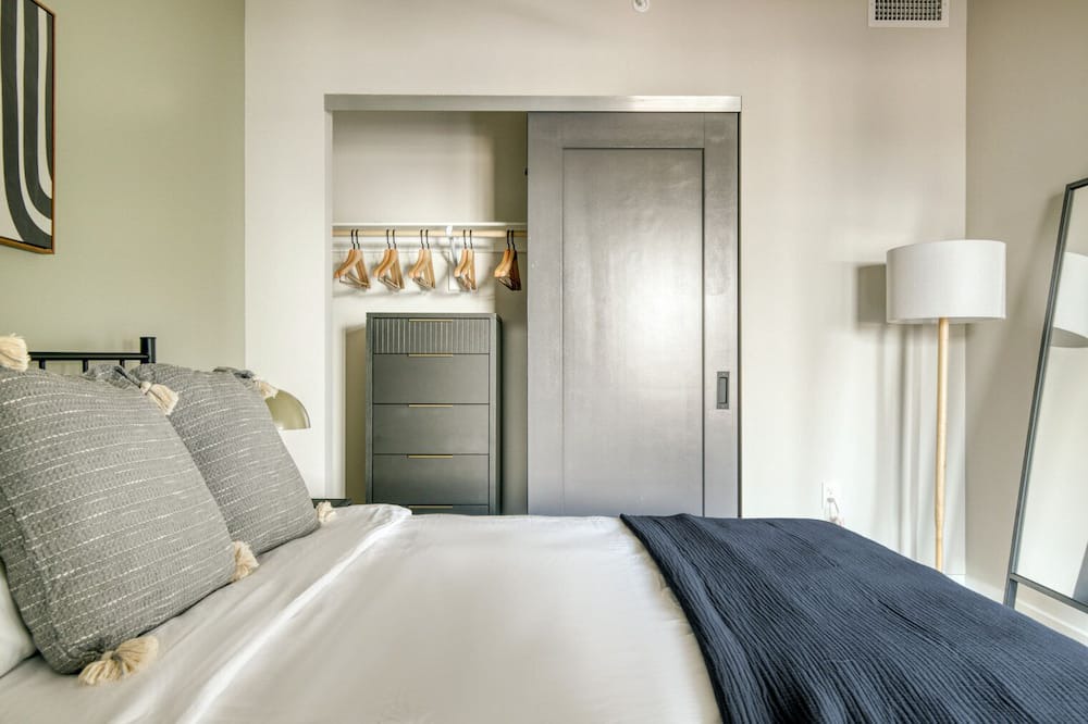 Photo of Bedroom in Golden Triangle