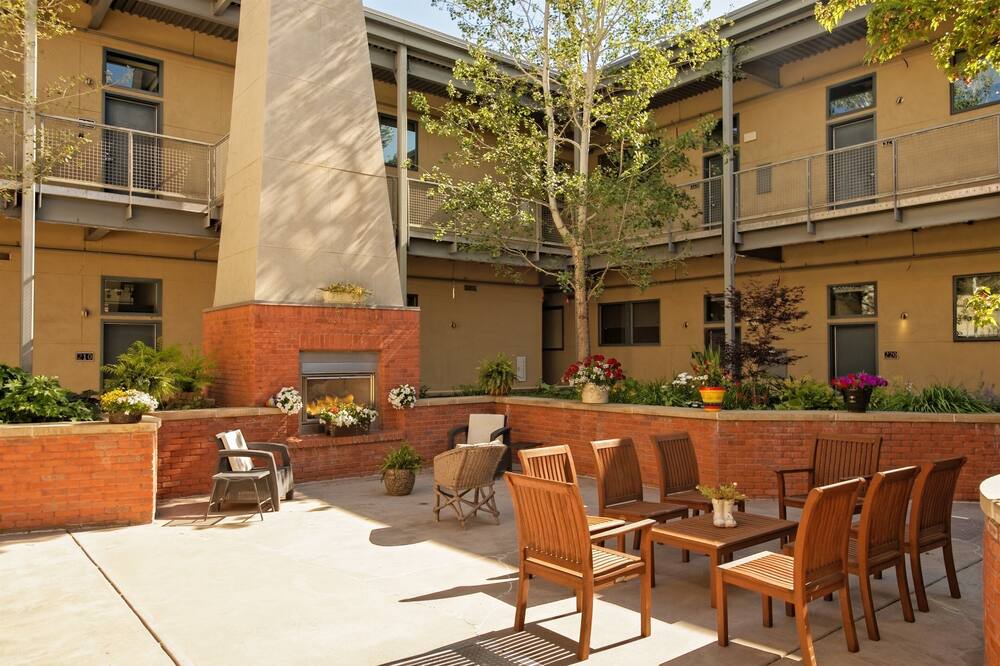Photo of Outdoor in Carbondale