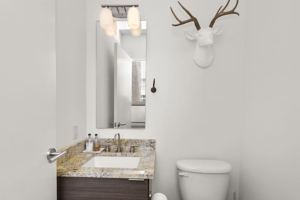 Photo of Bathroom in Carbondale
