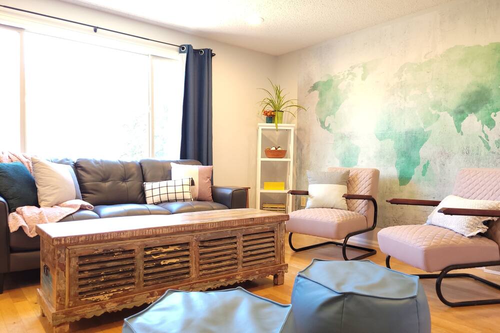 Photo of Livingroom in Greenwood Village