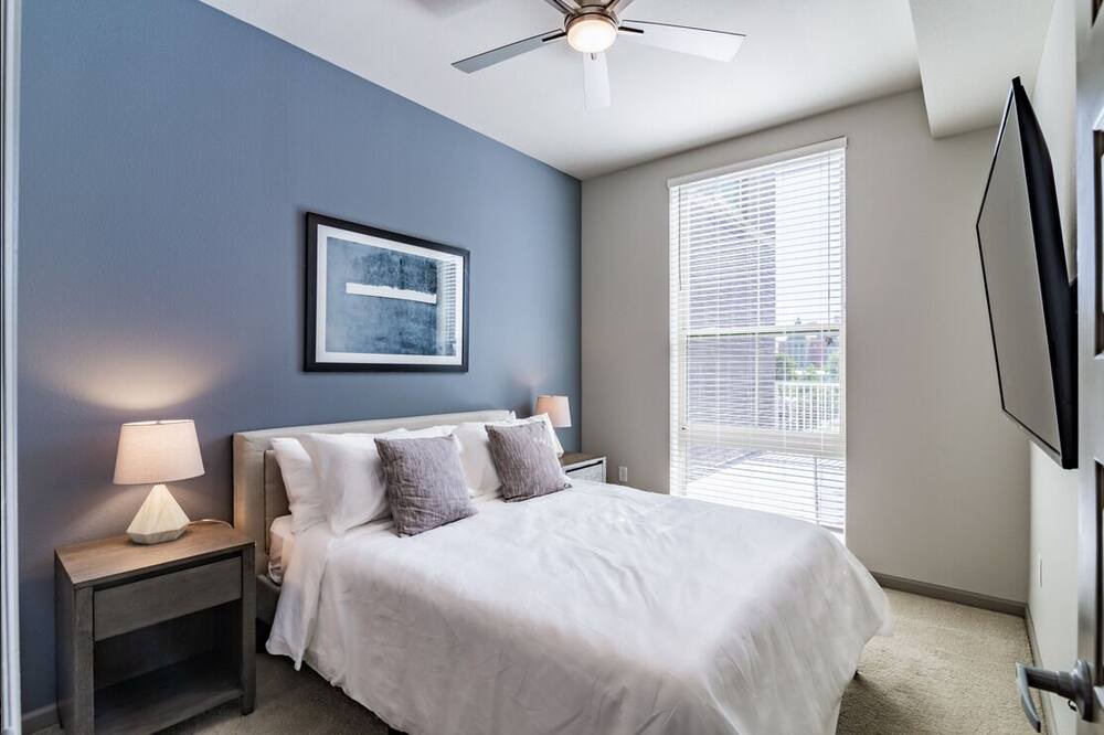 Photo of Bedroom in Lincoln Park