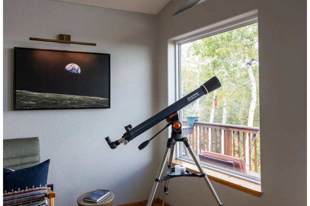 Photo of Bedroom in Conifer Mountain and Meadows