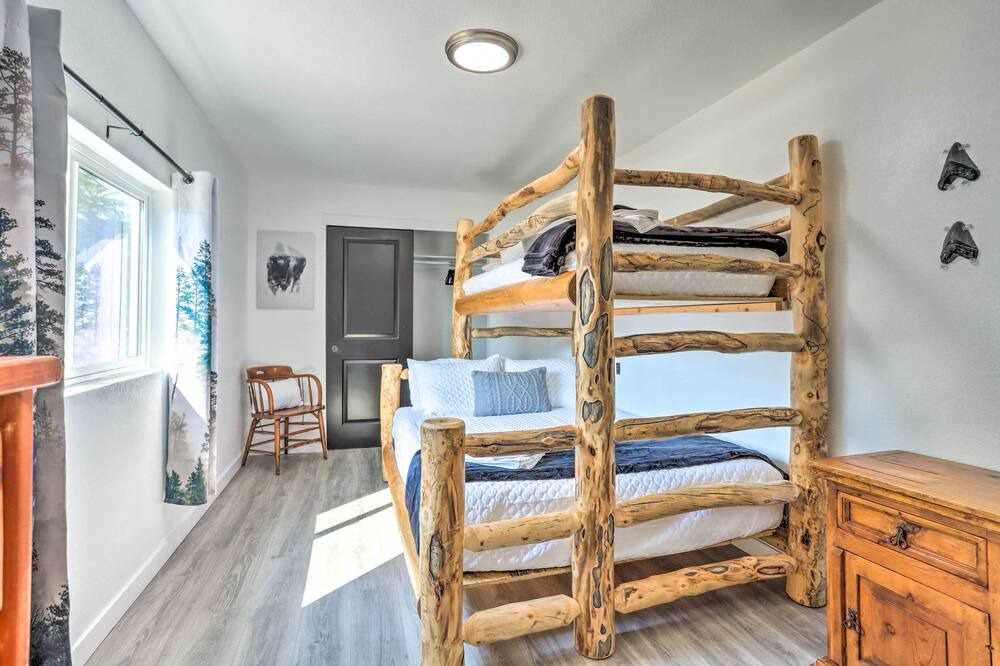 Photo of Bedroom in Dupont