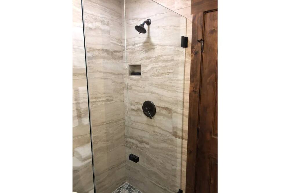 Photo of Bathroom in Evergreen