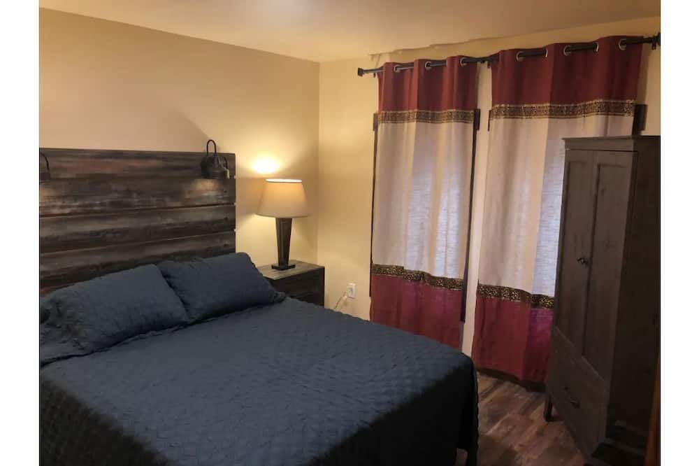 Photo of Bedroom in Evergreen