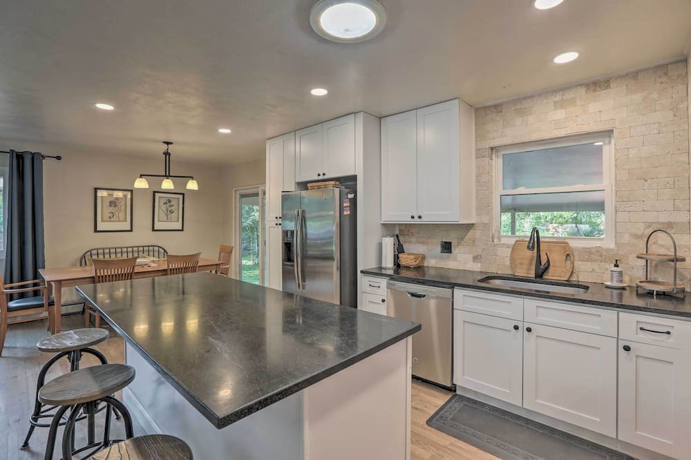 Photo of Kitchen in Columbine