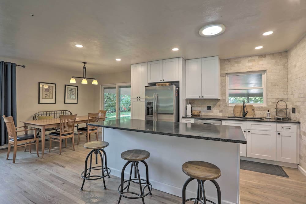 Photo of Kitchen in Columbine