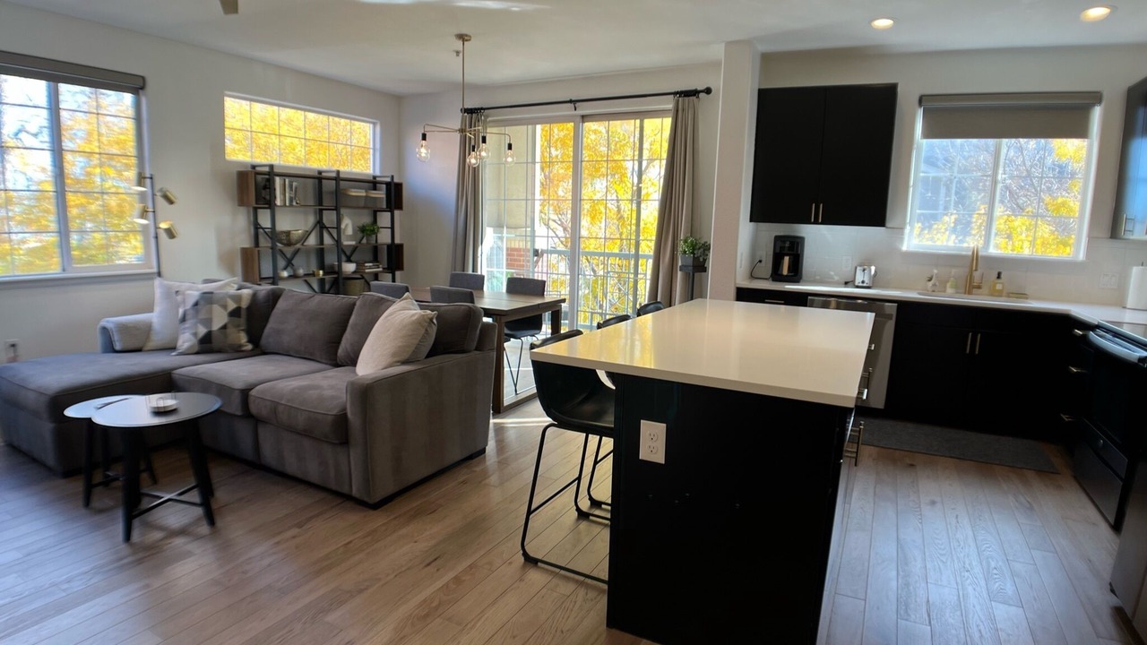 Photo of Livingroom in Uptown