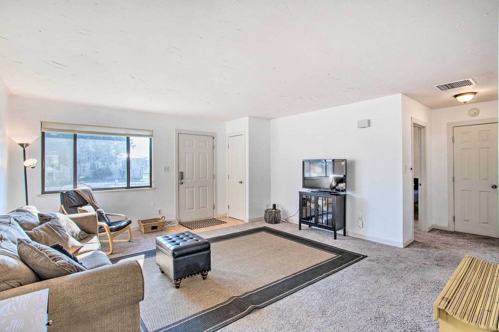Photo of Livingroom in Clifton
