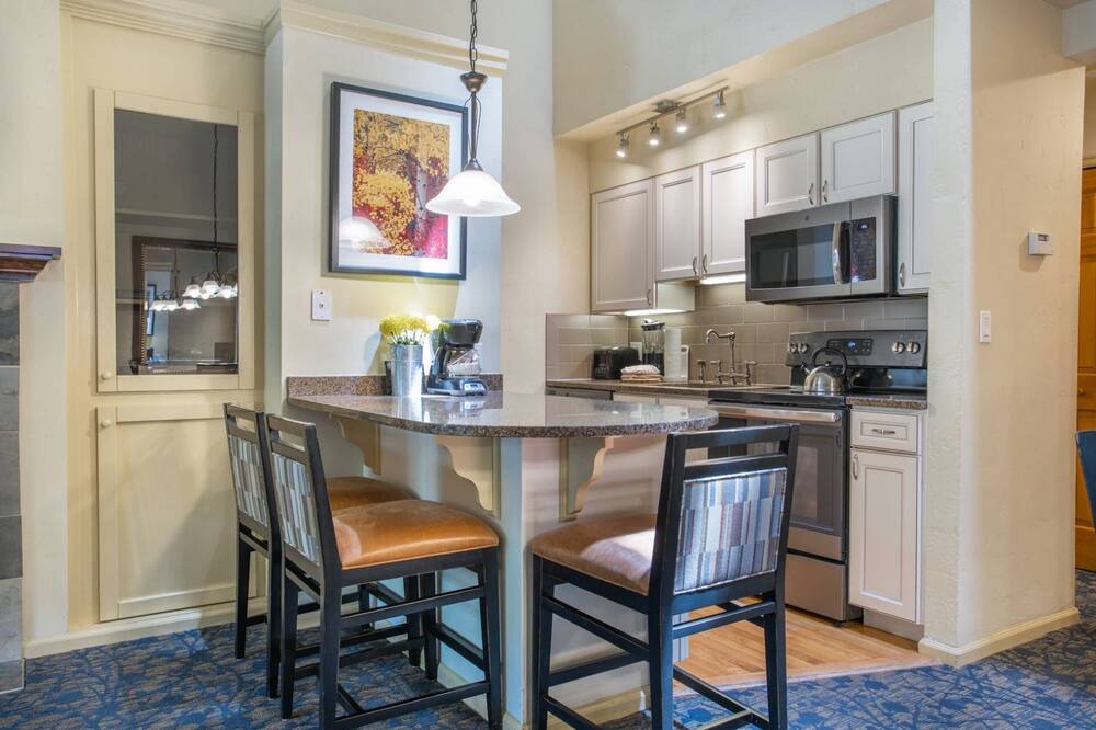 Photo of Kitchen in Highland Meadows