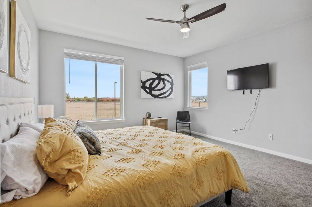 Photo of Bedroom in Dupont