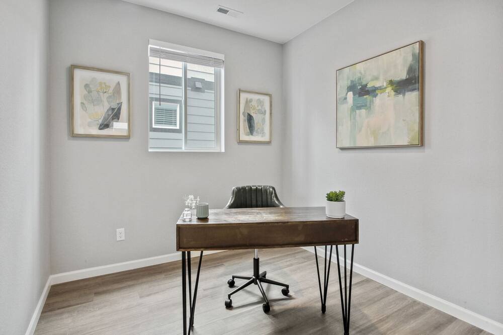 Photo of Bedroom in Dupont