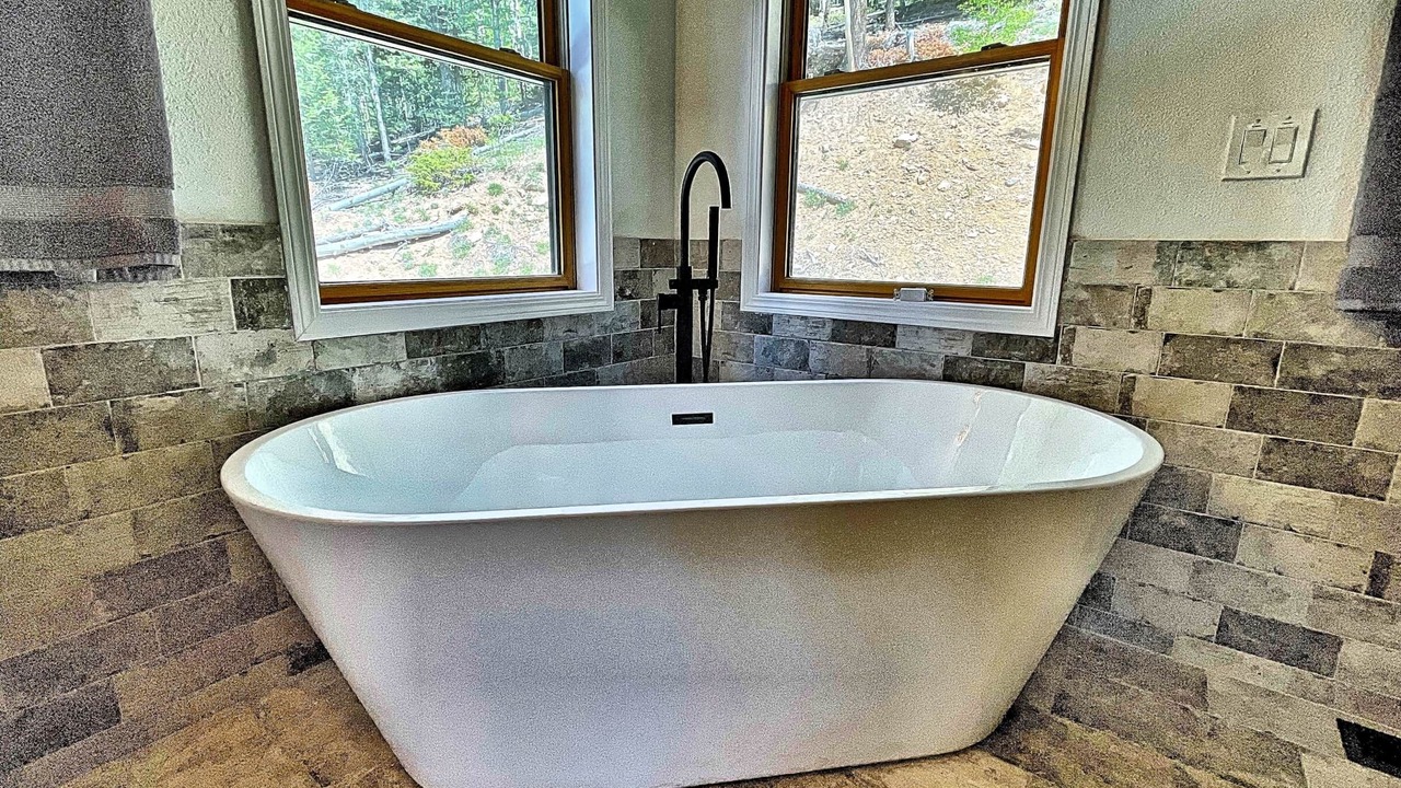 Photo of Bathroom in Black Hawk