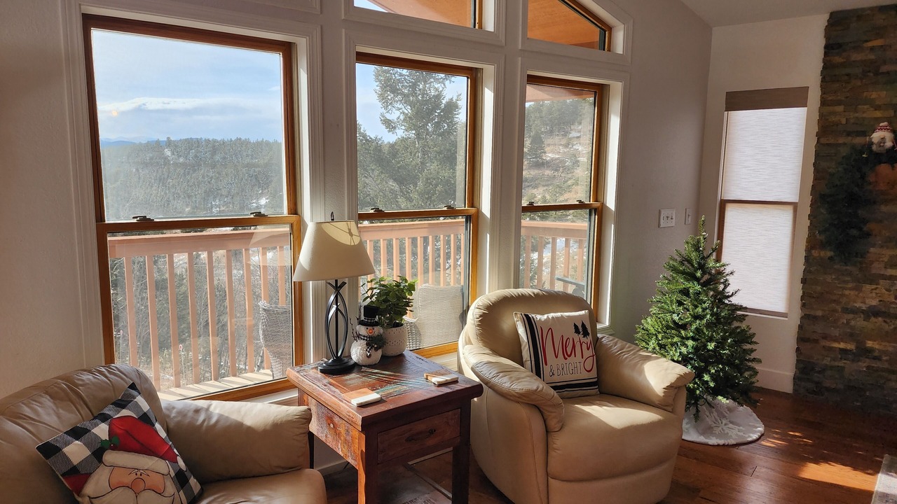Photo of Livingroom in Black Hawk