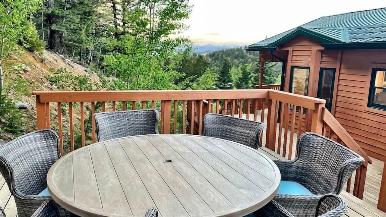 Photo of Outdoor in Black Hawk