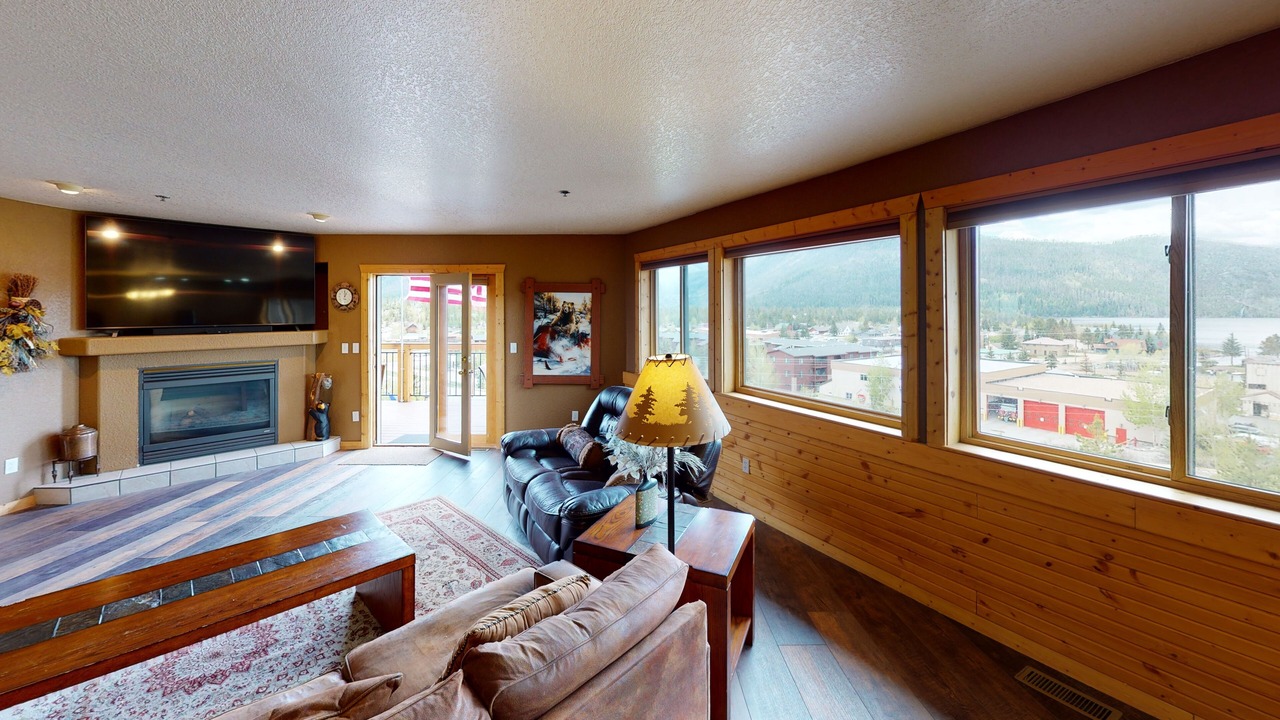 Photo of Livingroom in Grand Lake
