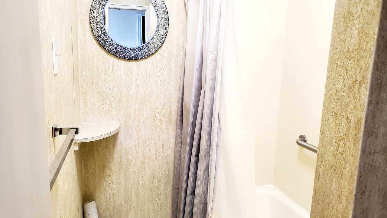 Photo of Bathroom in Monte Vista