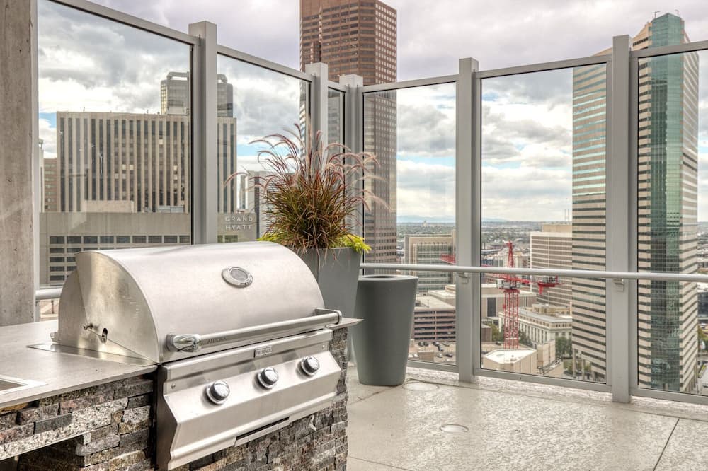 Photo of Outdoor in Uptown