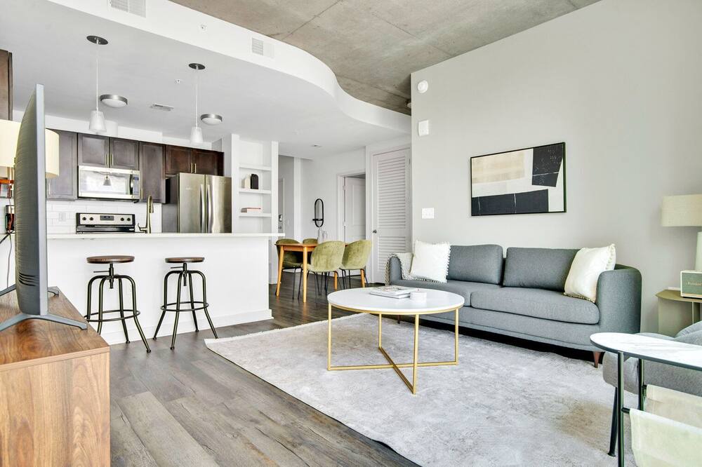 Photo of Livingroom in Uptown