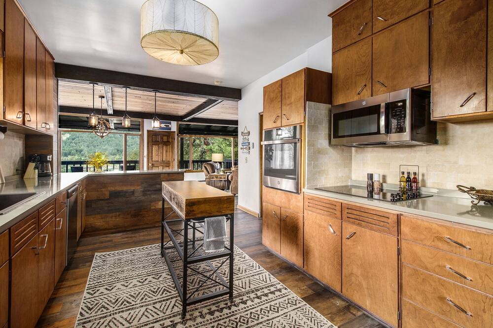 Photo of Kitchen in Kerr Gulch