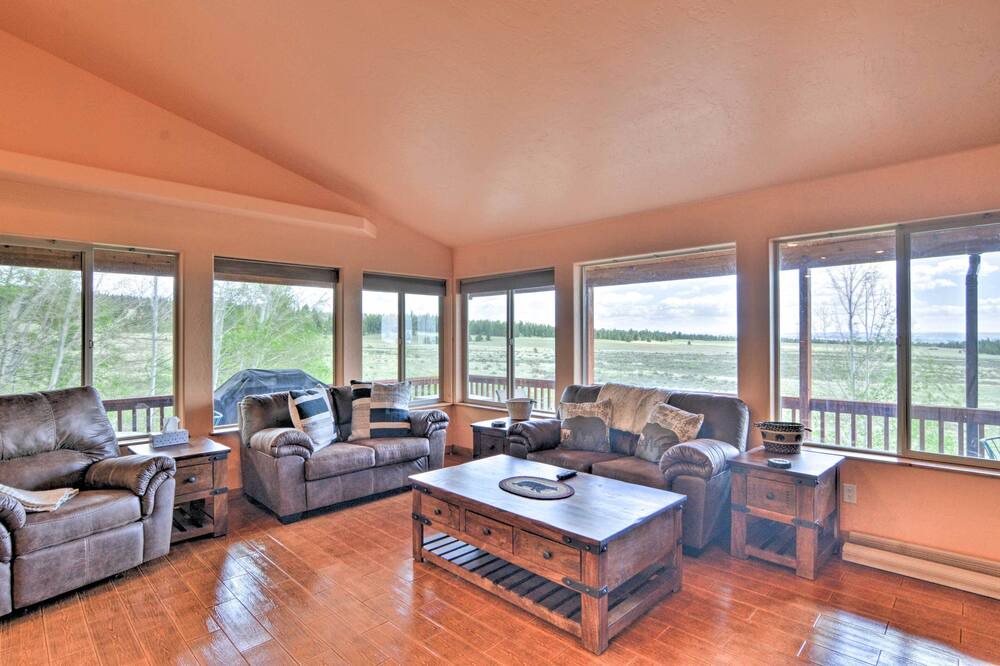 Photo of Bedroom in Warm Springs
