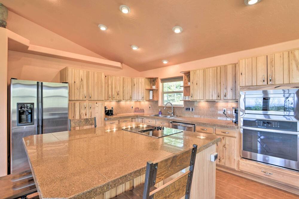 Photo of Kitchen in Warm Springs