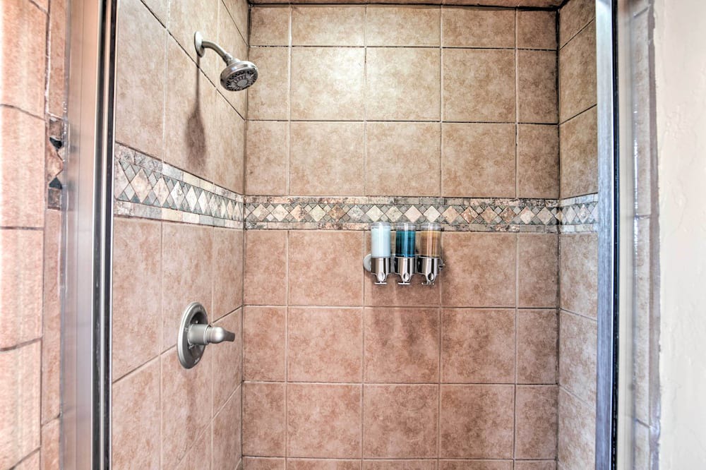 Photo of Bathroom in Warm Springs