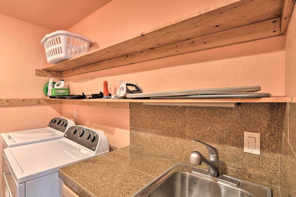Photo of Bedroom in Warm Springs