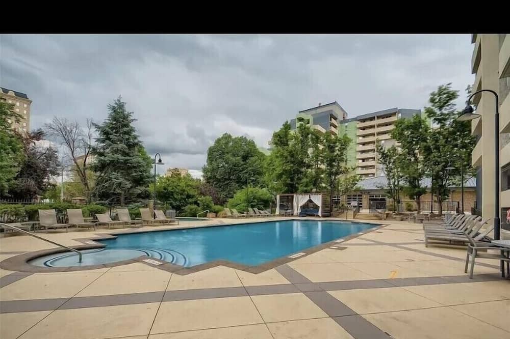 Photo of Outdoor in Lincoln Park