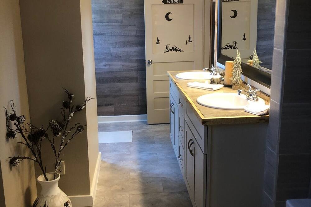 Photo of Bathroom in Granby