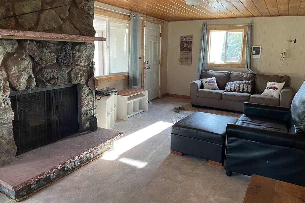 Photo of Livingroom in Granby