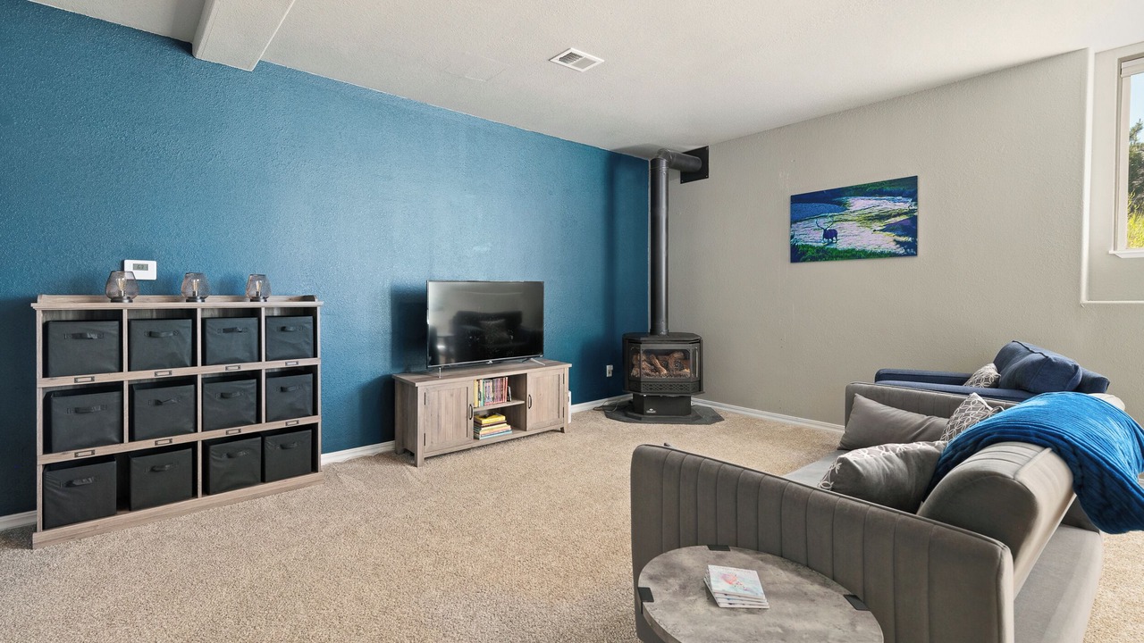 Photo of Livingroom in Oak Creek