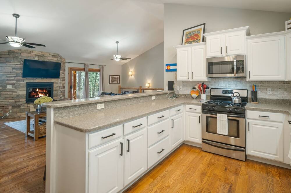 Photo of Kitchen in Forest Lakes