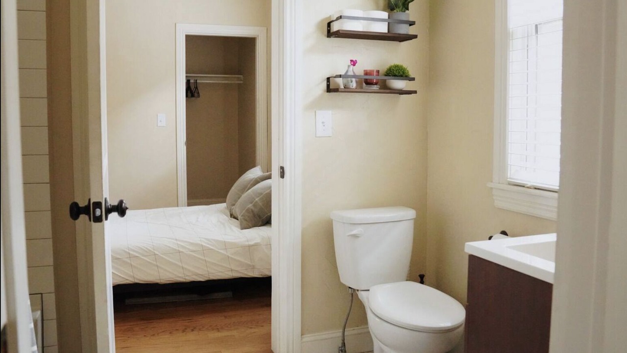 Photo of Bathroom in Cole