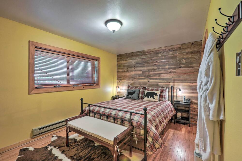 Photo of Bedroom in Carbondale