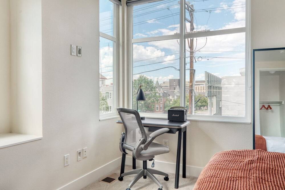 Photo of Bedroom in Cherry Creek