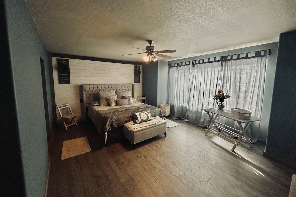 Photo of Bedroom in Palmer Lake