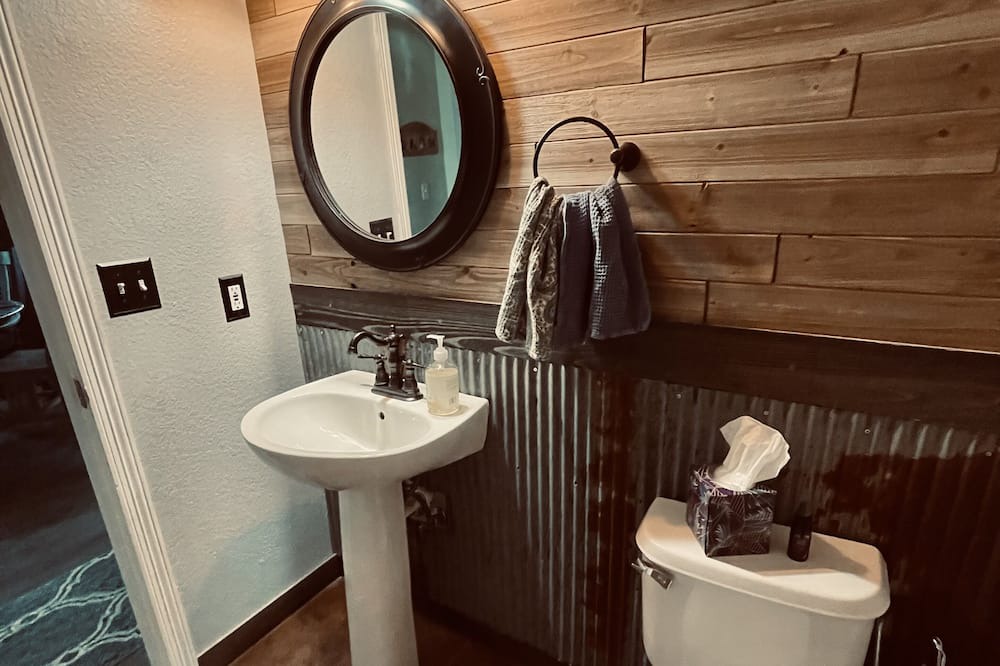 Photo of Bathroom in Palmer Lake