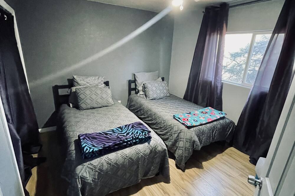Photo of Bedroom in Palmer Lake