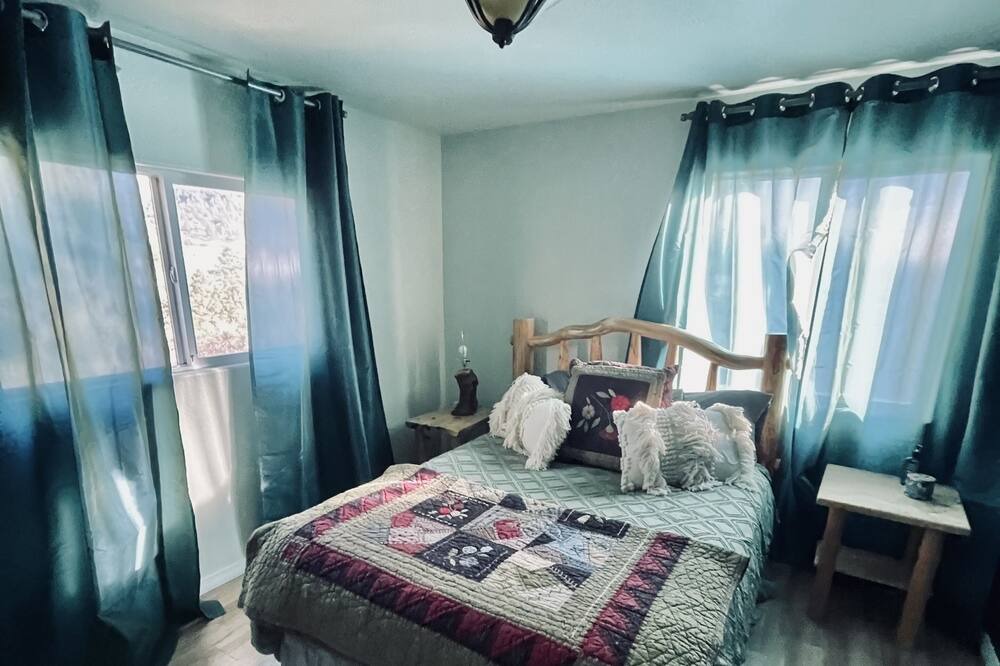 Photo of Bedroom in Palmer Lake
