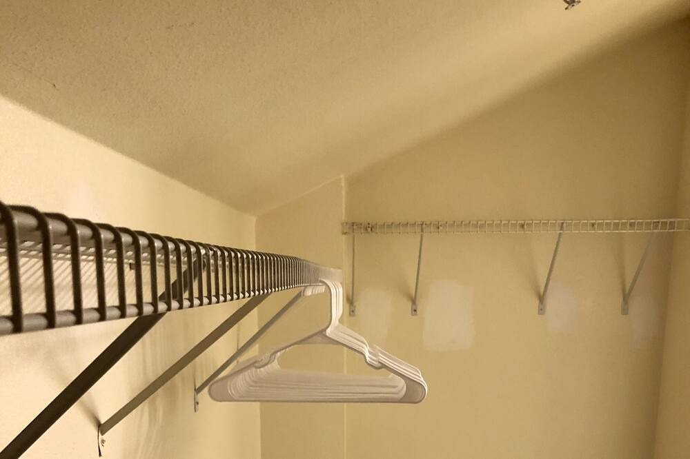 Photo of Bedroom in Glenwood Grove - North Iris