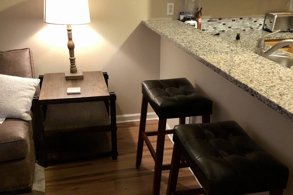 Photo of Kitchen in Glenwood Grove - North Iris
