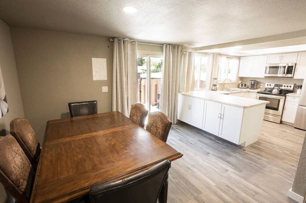 Photo of Kitchen in Rustic Hills